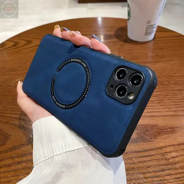 Magnetic Charging Case for Mobile Phones - Techfusion