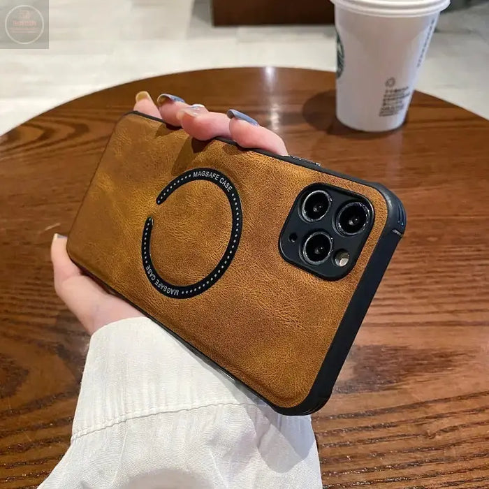 Magnetic Charging Case for Mobile Phones - Techfusion